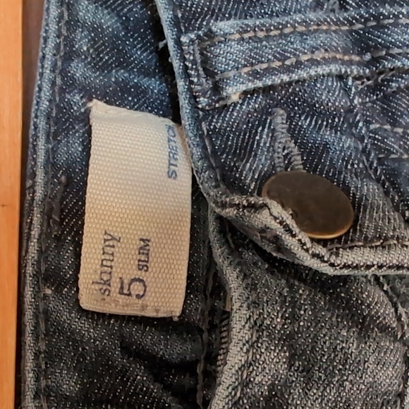 Gap Kids Size 5 Skinny Stretch Jeans - Slim - Picture 2 of 5
